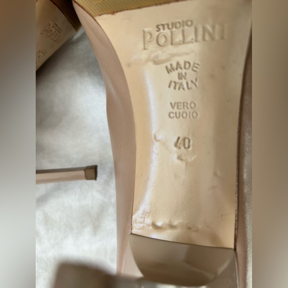 Studio Pollini 🇮🇹 Nude Patent Leather Pointed-Toe Pumps - Picture 4 of 7